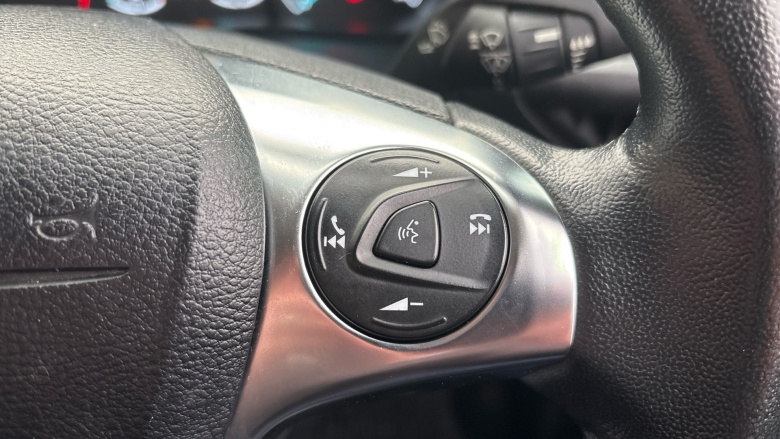 Ford Transit Connect 250 L2 Diesel 1.5 EcoBlue 100ps Active Van